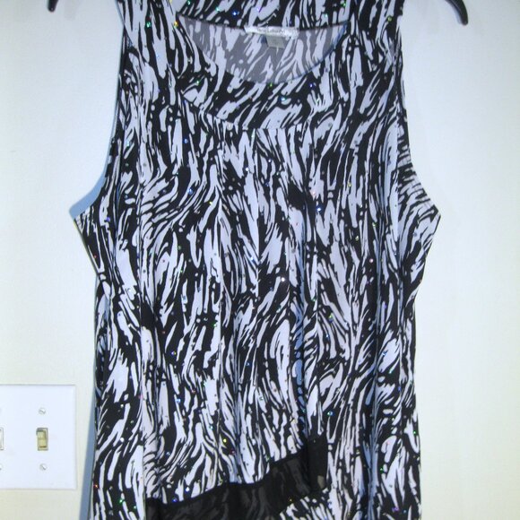 DRESSBARN Woman Silky Top Size XL sparkle sleeveless Tank Top black/white - Picture 2 of 4